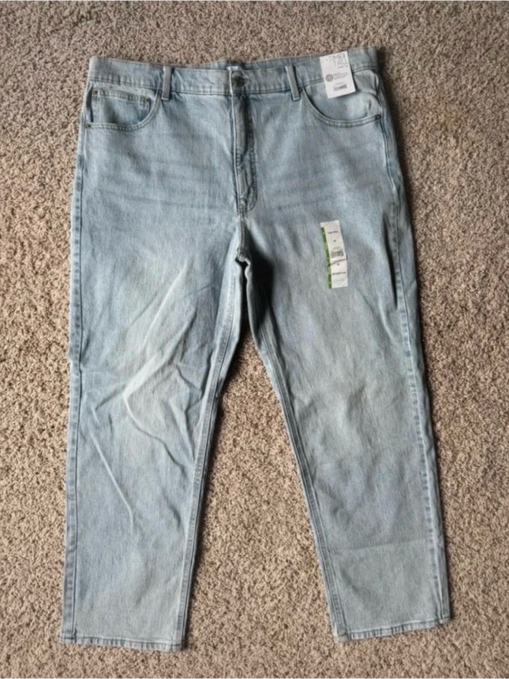 Straight Leg Jeans in Light Blue